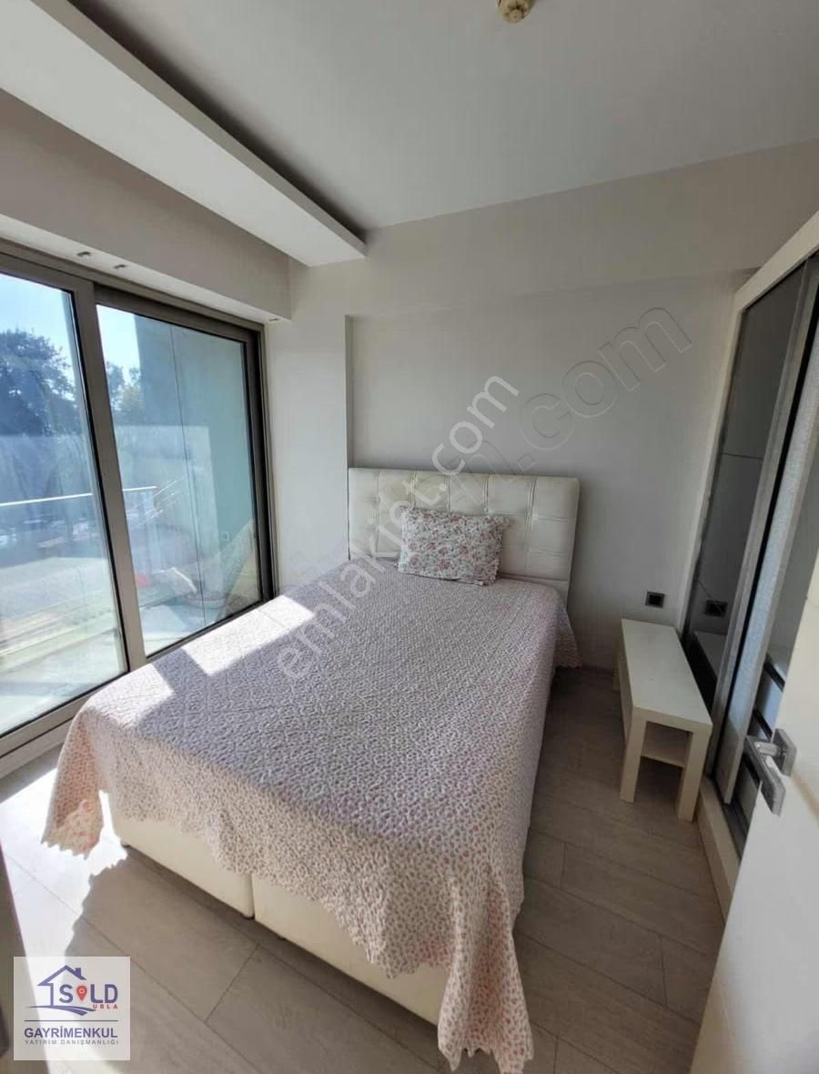 Lobi Parlas'ta 1+1 Eşyalı Daire Yaşar Üni Ve Metro Yakını - Görsel 3