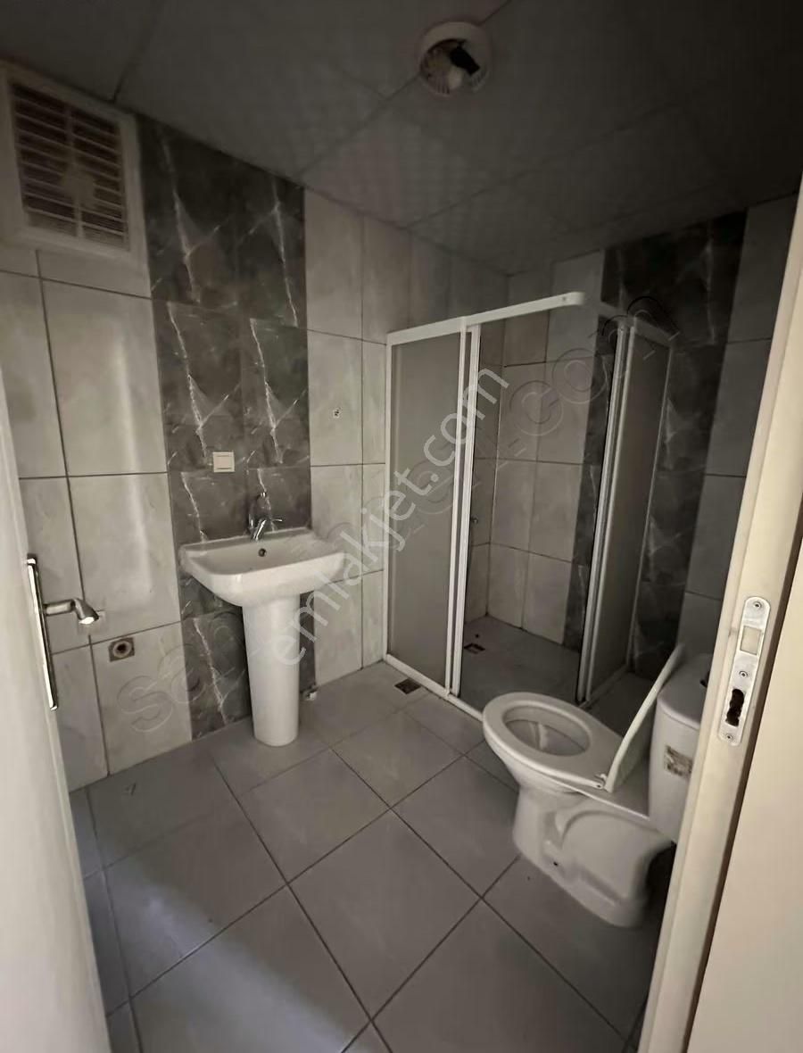 Akabe Mah. Fetih Caddesi 2+1 Arakat Geniş Kiralık - Görsel 7