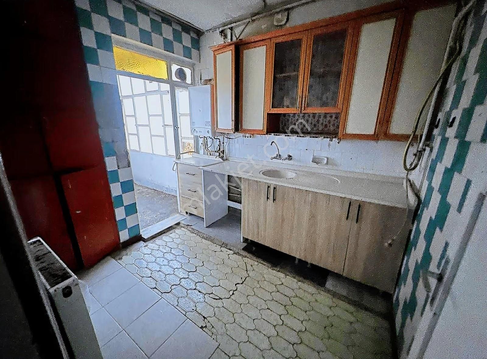 İhsaniye Harika Konumlu 3+1 Kiralık - Görsel 12