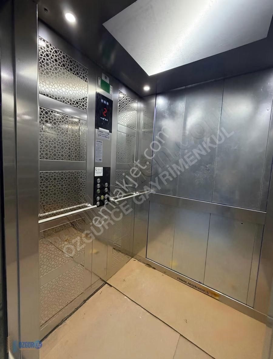 Gebze Tatlıkuyu Mah.asansörlü Ebeveyn Banyolu 3+1 Dubleks - Görsel 32