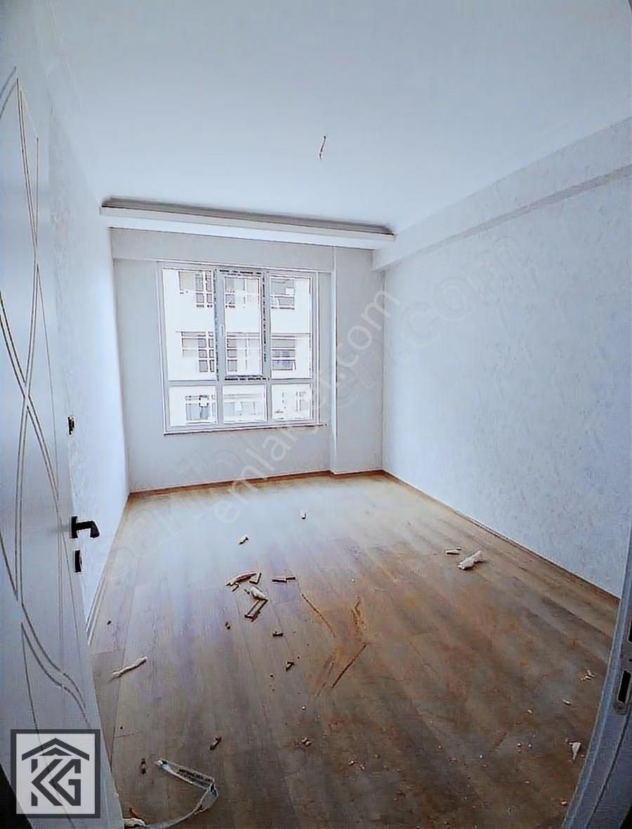 Hamzaoğlu Mahallesi Sıfır Eminevime Uygun Geniş 3+1 - Görsel 13