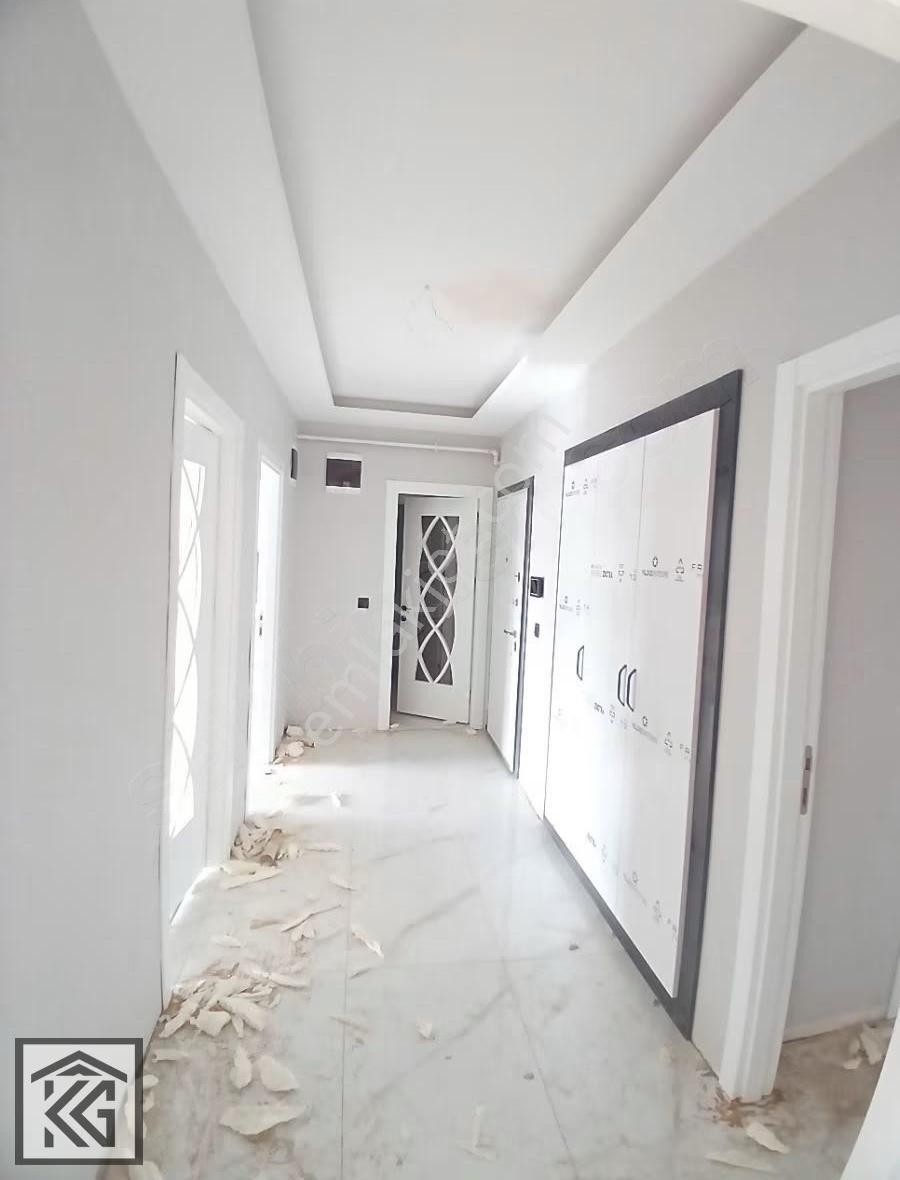 Hamzaoğlu Mahallesi Sıfır Eminevime Uygun Geniş 3+1 - Görsel 3