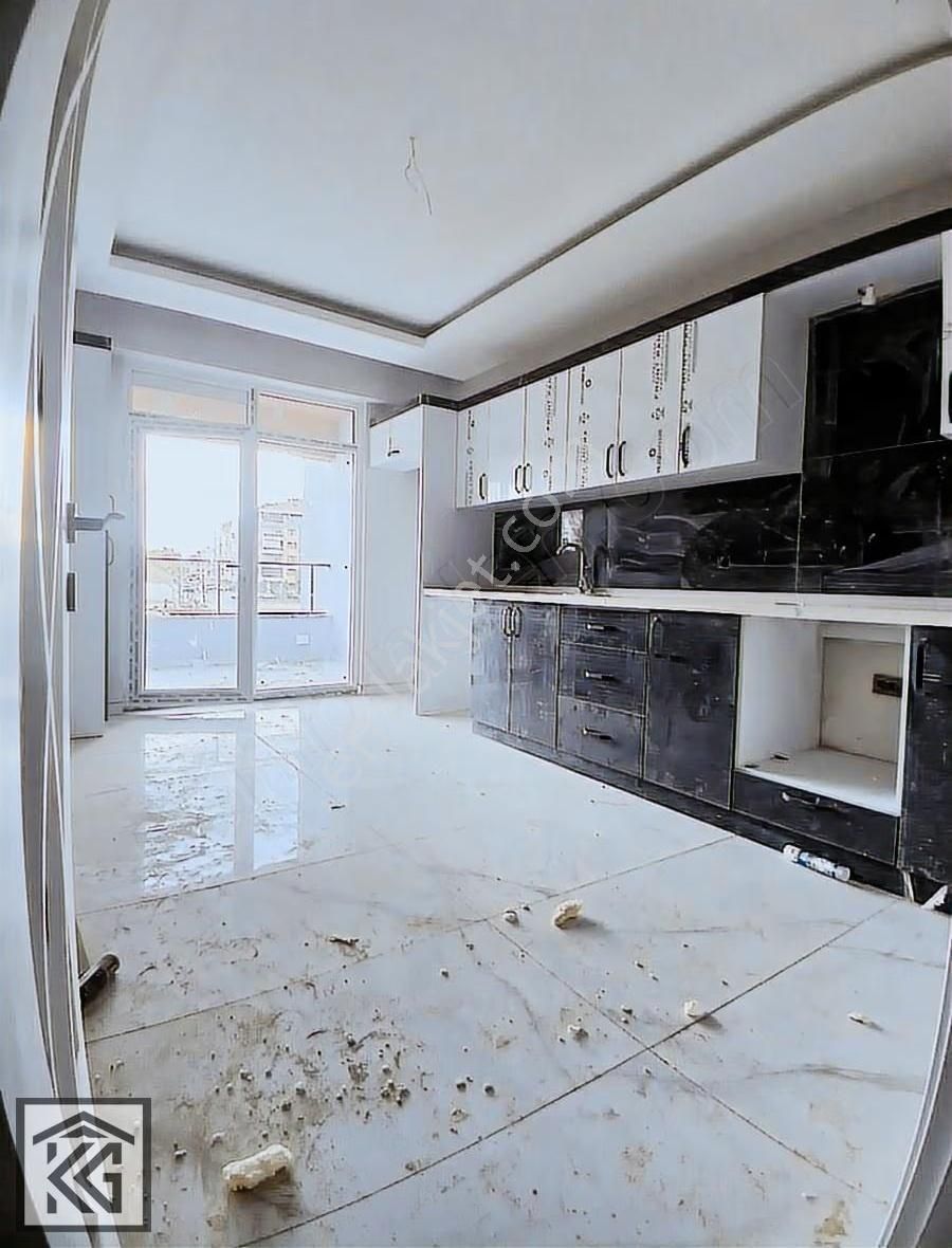 Hamzaoğlu Mahallesi Sıfır Eminevime Uygun Geniş 3+1 - Görsel 11