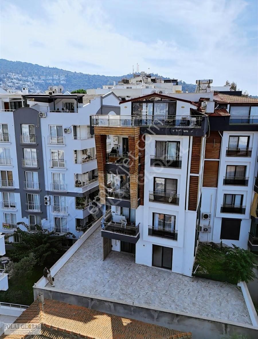 Kiralık Geniş Bahçe Katı Dairesi Güllük Merkez - Görsel 10