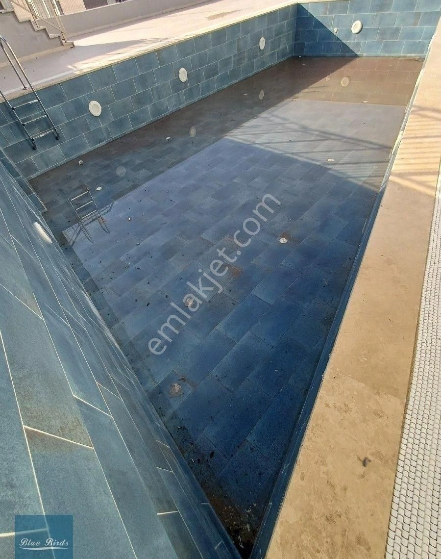 Kuşadası Garaj Arkası Mevkii Yeni Sıfır Genis 2+1 Daire - Görsel 15