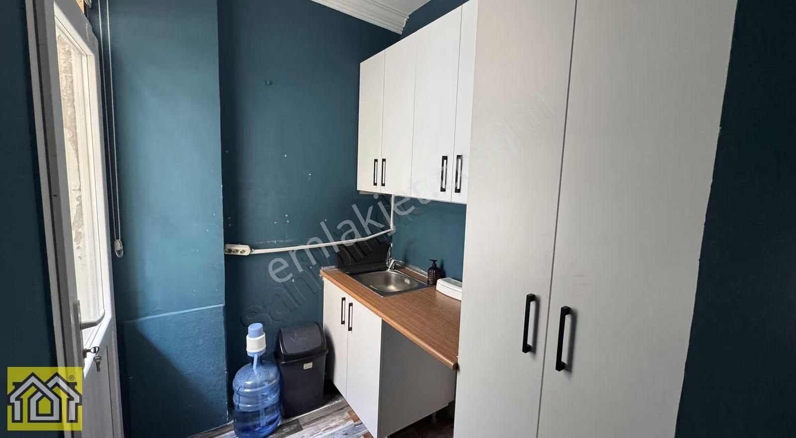 Agora Karşı Bölgesi Sarmaşık Caddesinde Kiralık Dükkan - Görsel 12