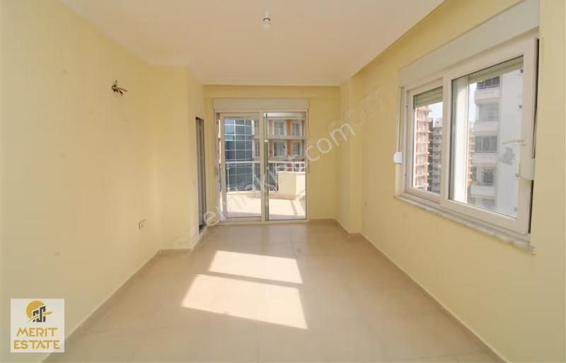 Mahmutlar Cezaevi Kavşağı Yolu Üzeri Kiralık 2+1 Daire - Görsel 2