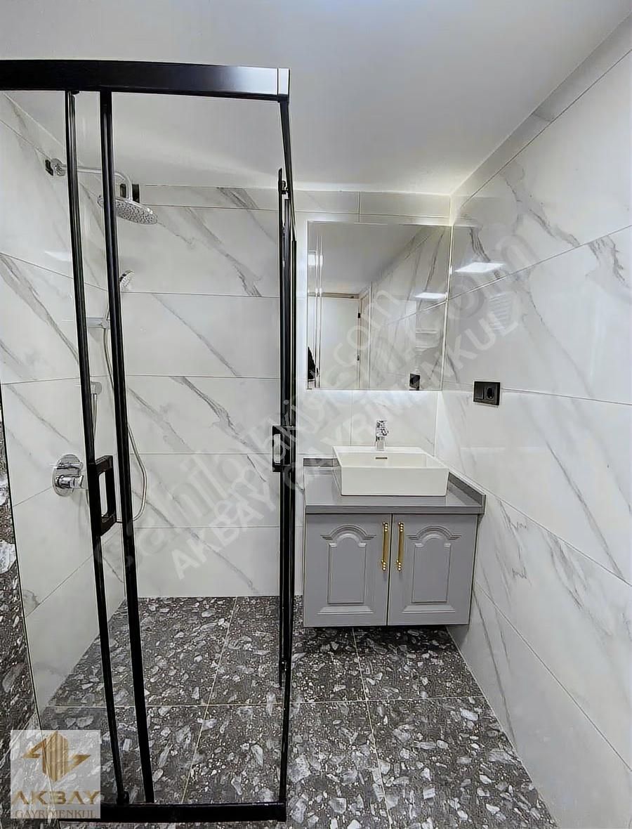 Akbay Gayrimenkul'den Müstakil Bahçeli Ebeveyn Banyolu 3+1 Daire - Görsel 28