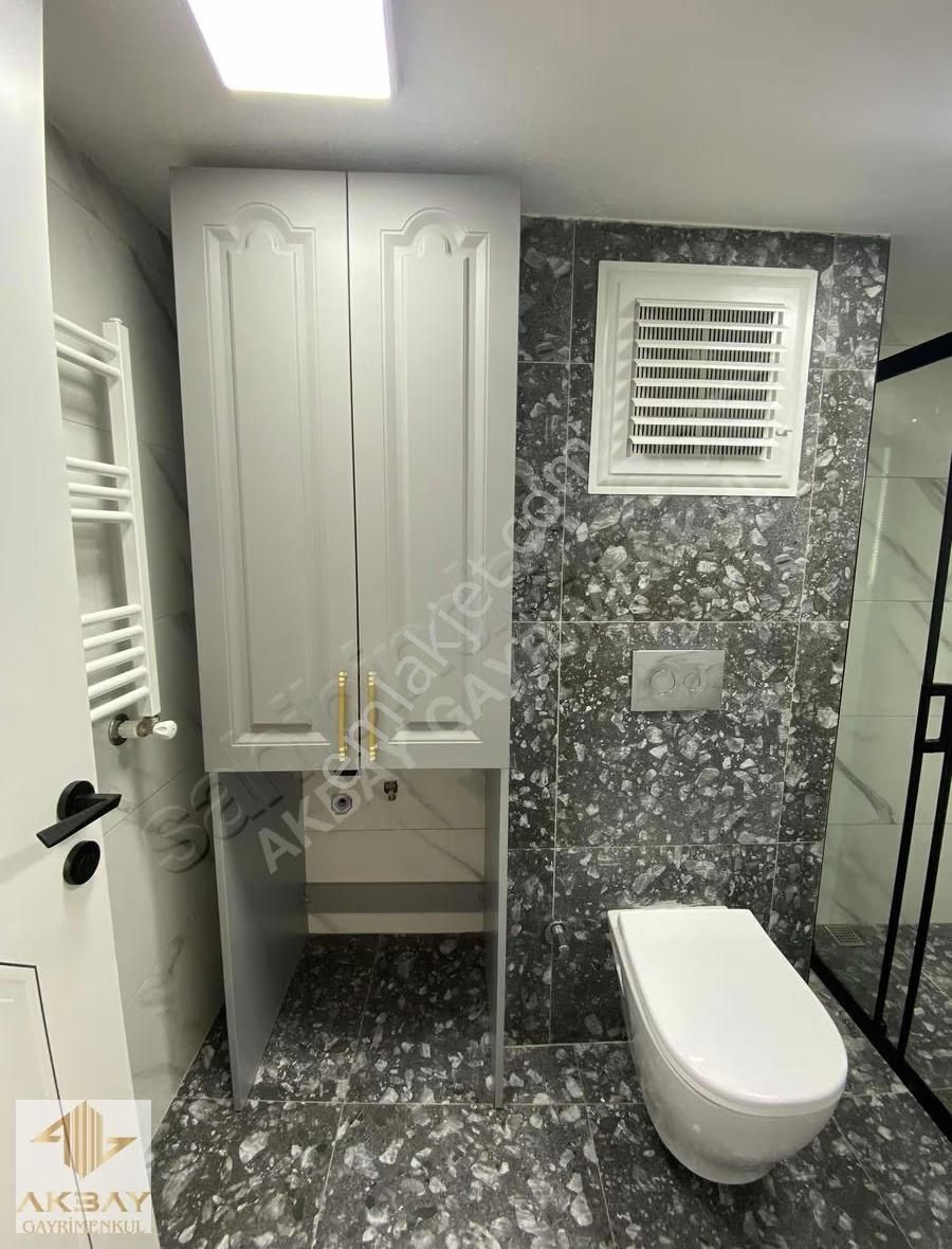 Akbay Gayrimenkul'den Müstakil Bahçeli Ebeveyn Banyolu 3+1 Daire - Görsel 12