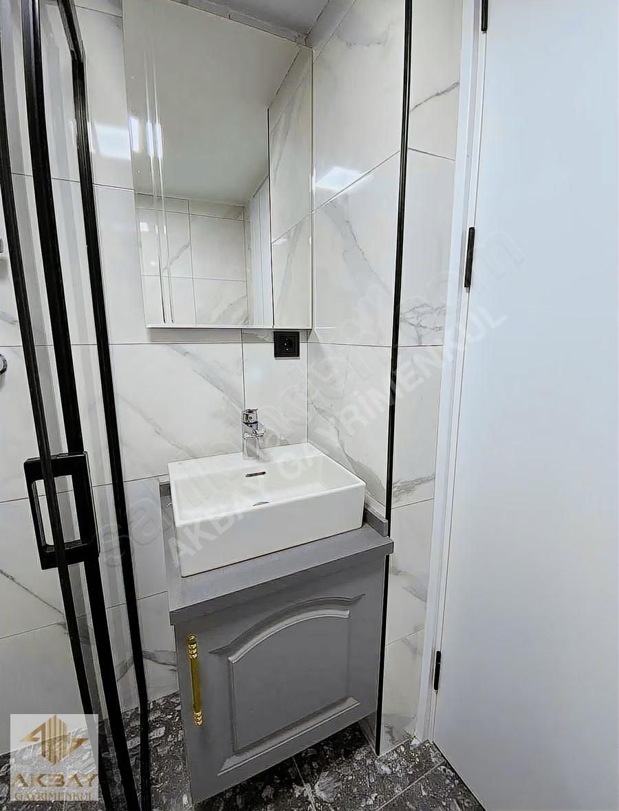 Akbay Gayrimenkul'den Müstakil Bahçeli Ebeveyn Banyolu 3+1 Daire - Görsel 6