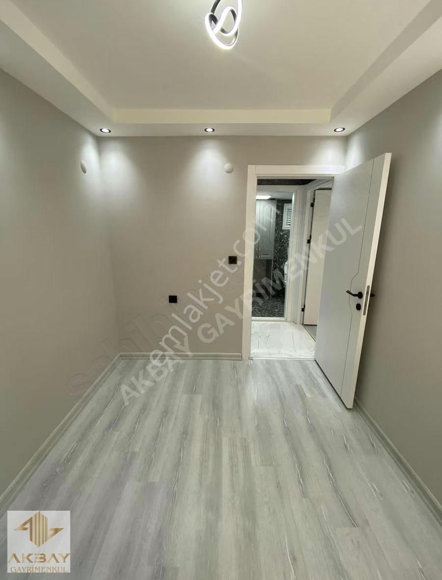 Akbay Gayrimenkul'den Müstakil Bahçeli Ebeveyn Banyolu 3+1 Daire - Görsel 5