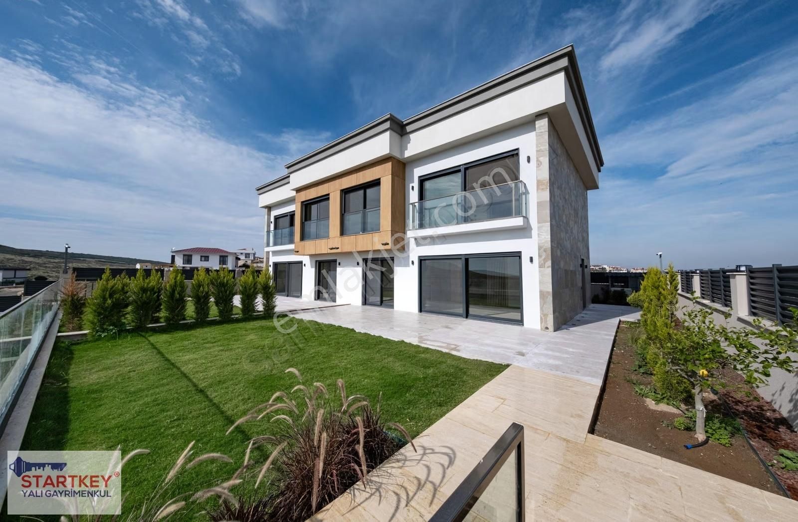 Villakent Mahallesinde Satılık Otoparklı 4+1 Lüks Dubleks Villa - Görsel 30