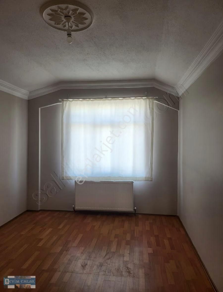 Mehmet Akifte 3+1 Çatı Katı Kiralık Daire - Görsel 19