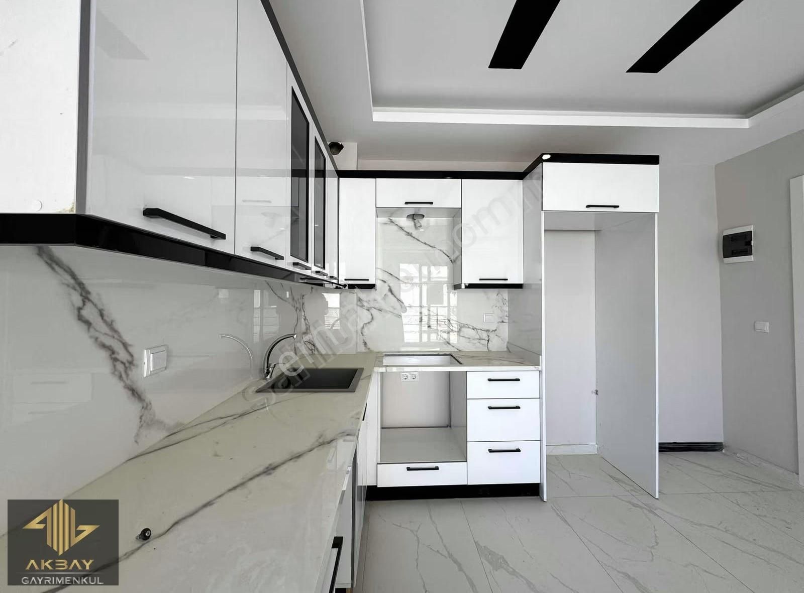 40'lık Yolda Kapalı Otoparklı Havuzlu Geniş 1+1 Daire - Görsel 21