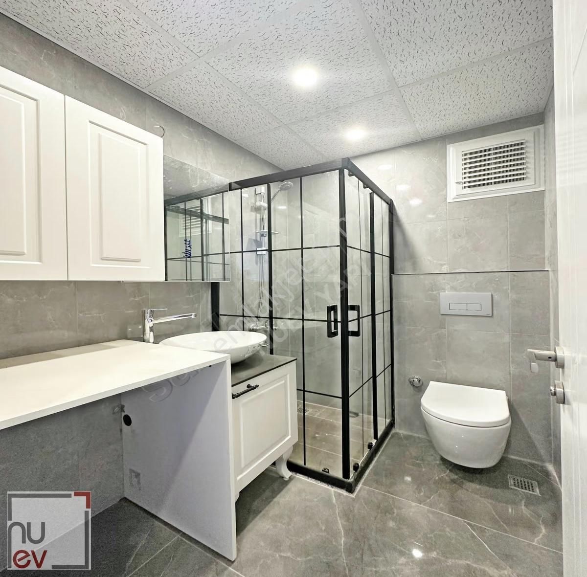 Merkezi Konumda Site İçerisinde Lüks 2+1 Daire - Nuev - Görsel 3