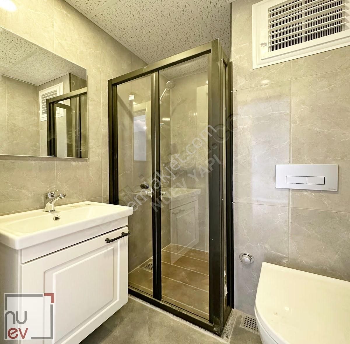 Merkezi Konumda Site İçerisinde Lüks 2+1 Daire - Nuev - Görsel 2