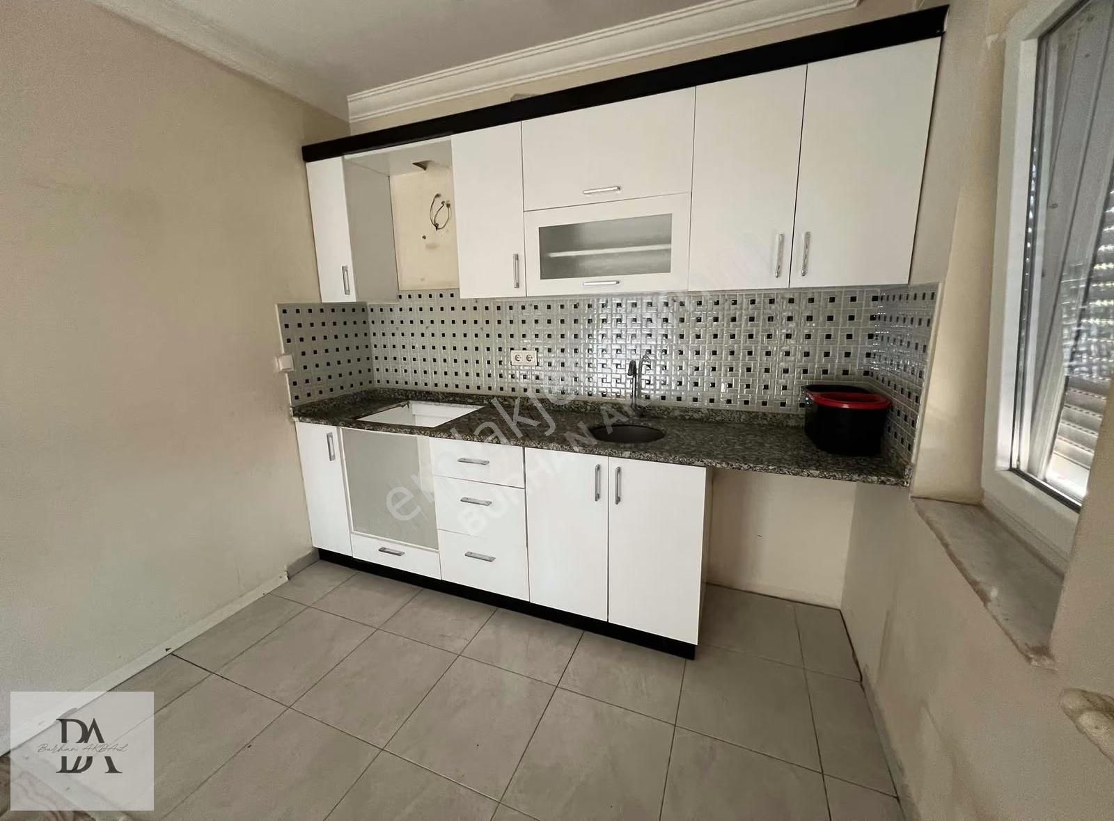 Yüksek Genişletilmiş Giriş_iskanlı Oturuma Hazır 2+1 Yatırımlık