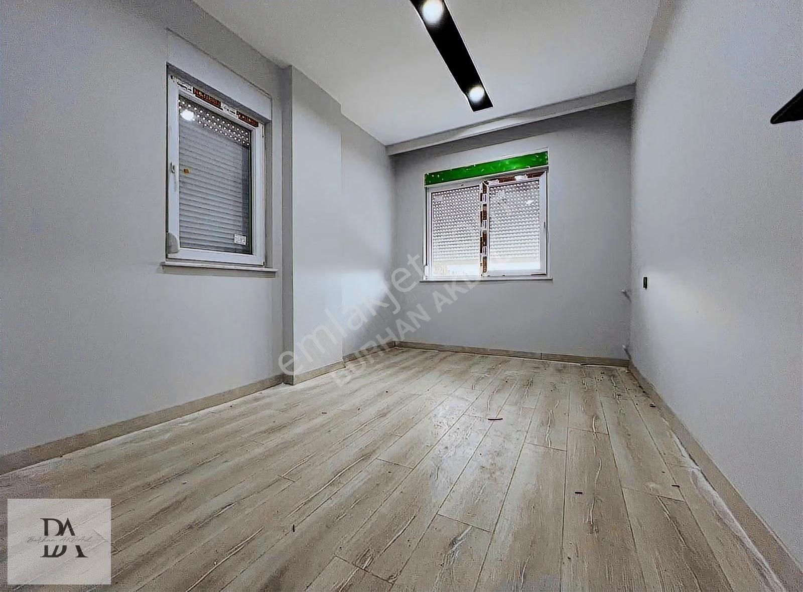 Yüksek Giriş Her Şeyi Ayrı 2+1 Daha Genişi Yok Dolu Dolu Daire - Görsel 31