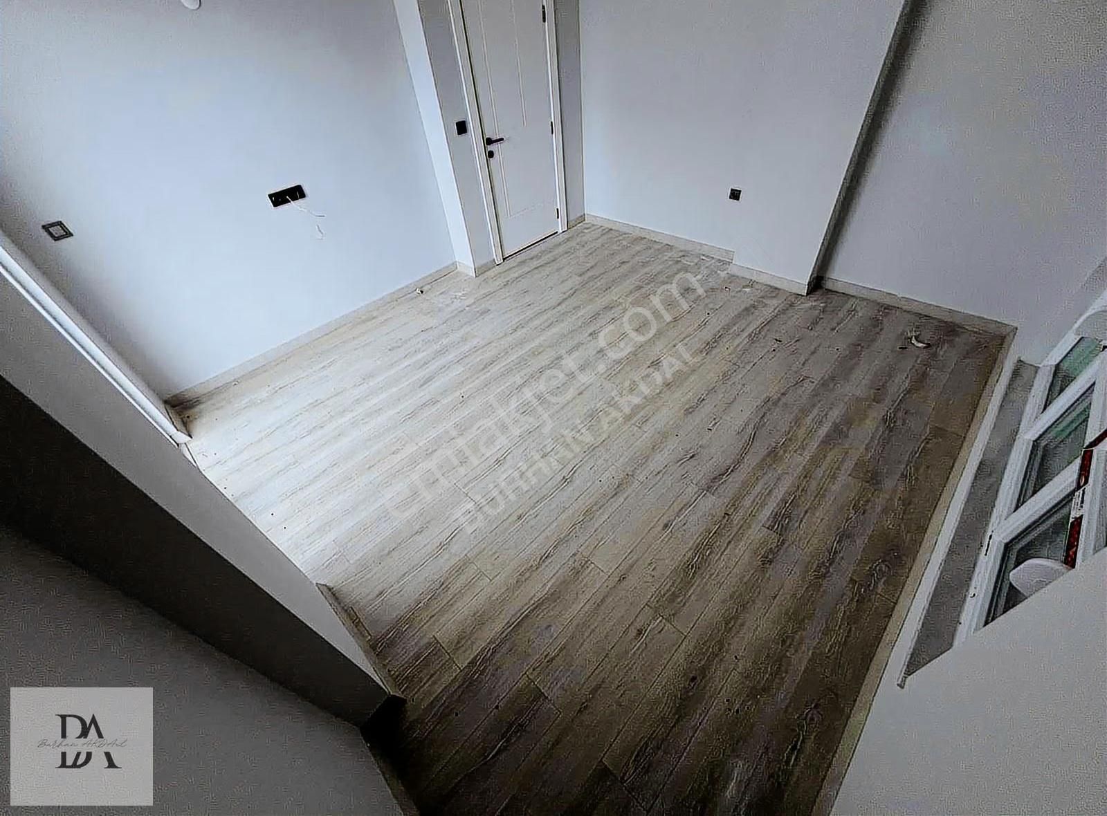 Yüksek Giriş Her Şeyi Ayrı 2+1 Daha Genişi Yok Dolu Dolu Daire - Görsel 16