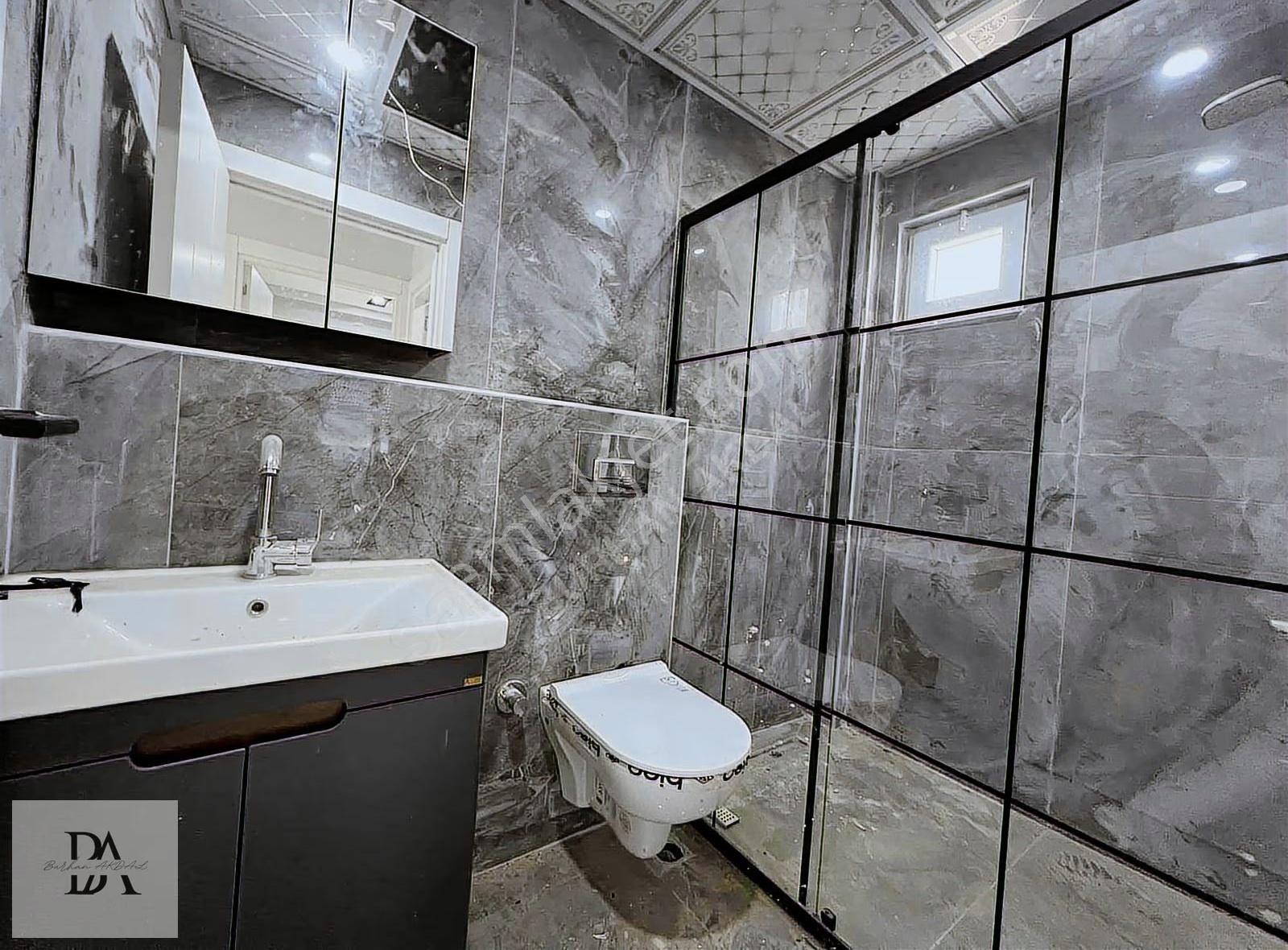 Yüksek Giriş Her Şeyi Ayrı 2+1 Daha Genişi Yok Dolu Dolu Daire - Görsel 5