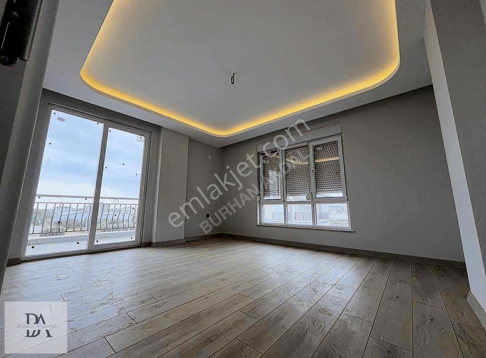 Demirel'de İskanlı Katta Geniş 3+1 Balkonlu Asansörlü Dolu Daire - Görsel 11