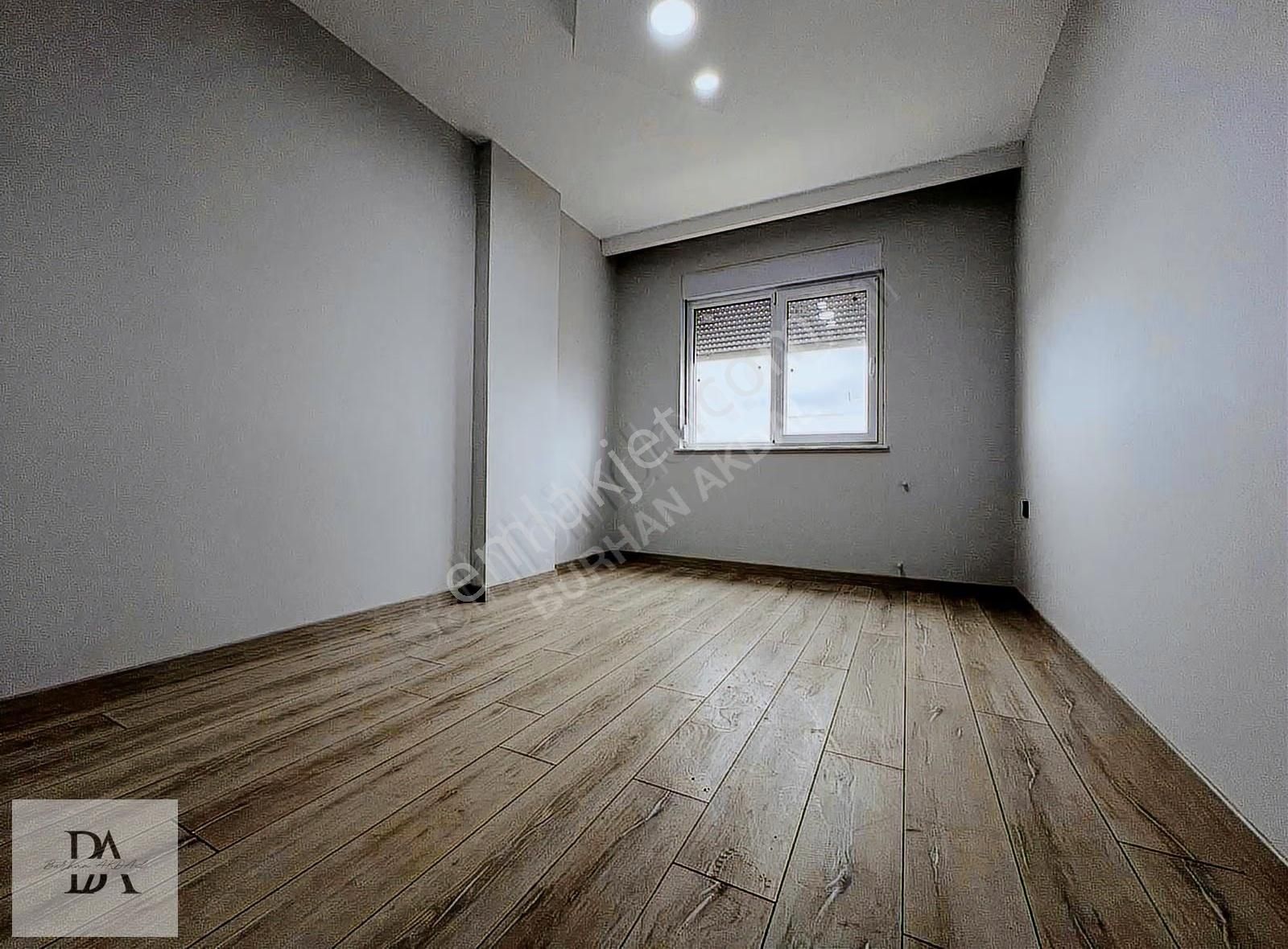 Demirel'de İskanlı Katta Geniş 3+1 Balkonlu Asansörlü Dolu Daire - Görsel 26