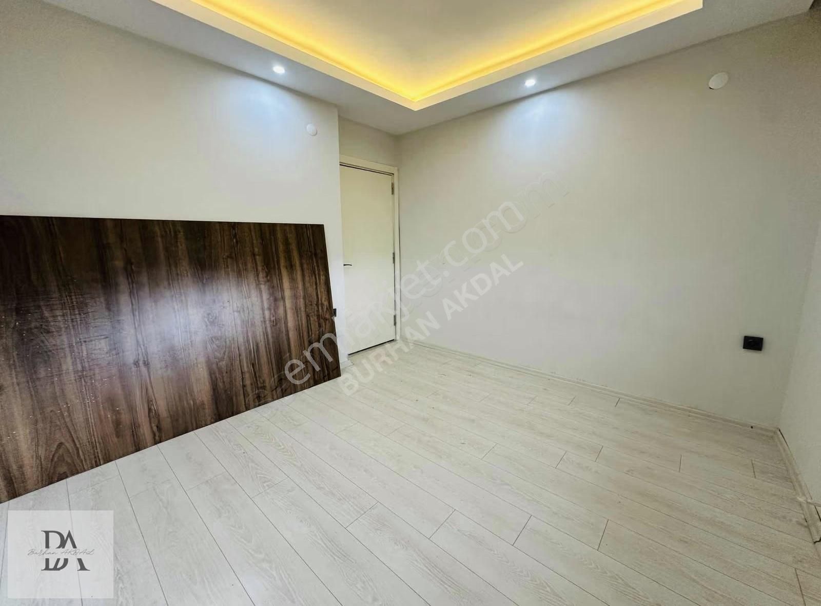 Demirel'de Merkezi Konum Her Şeyi Ayrı Ekstralı Dolu 2+1 Daire - Görsel 10