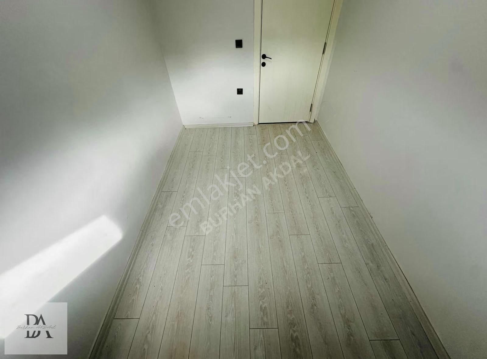 Demirel'de Merkezi Konum Her Şeyi Ayrı Ekstralı Dolu 2+1 Daire - Görsel 2