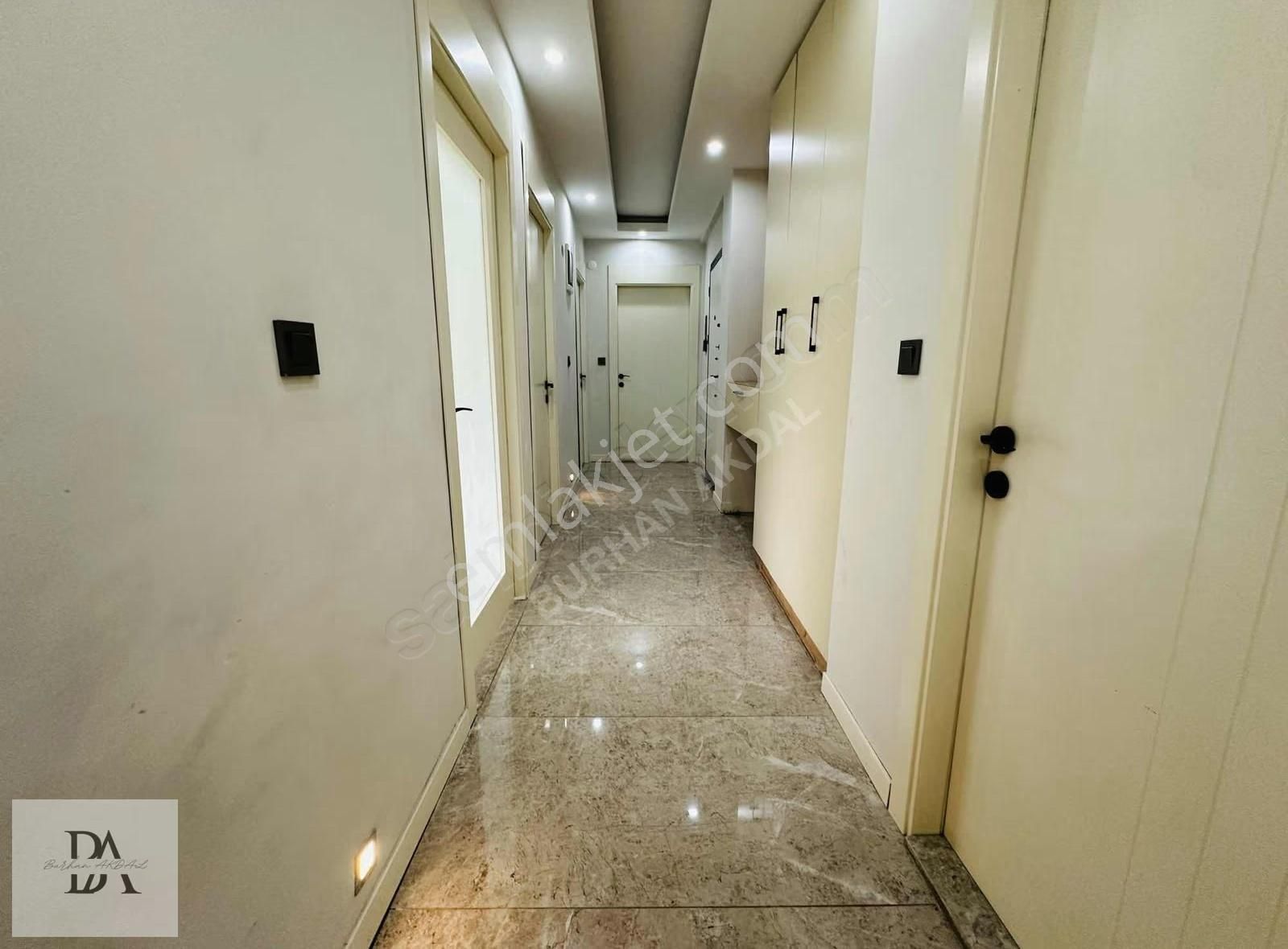 Demirel'de Merkezi Konum Her Şeyi Ayrı Ekstralı Dolu 2+1 Daire - Görsel 21