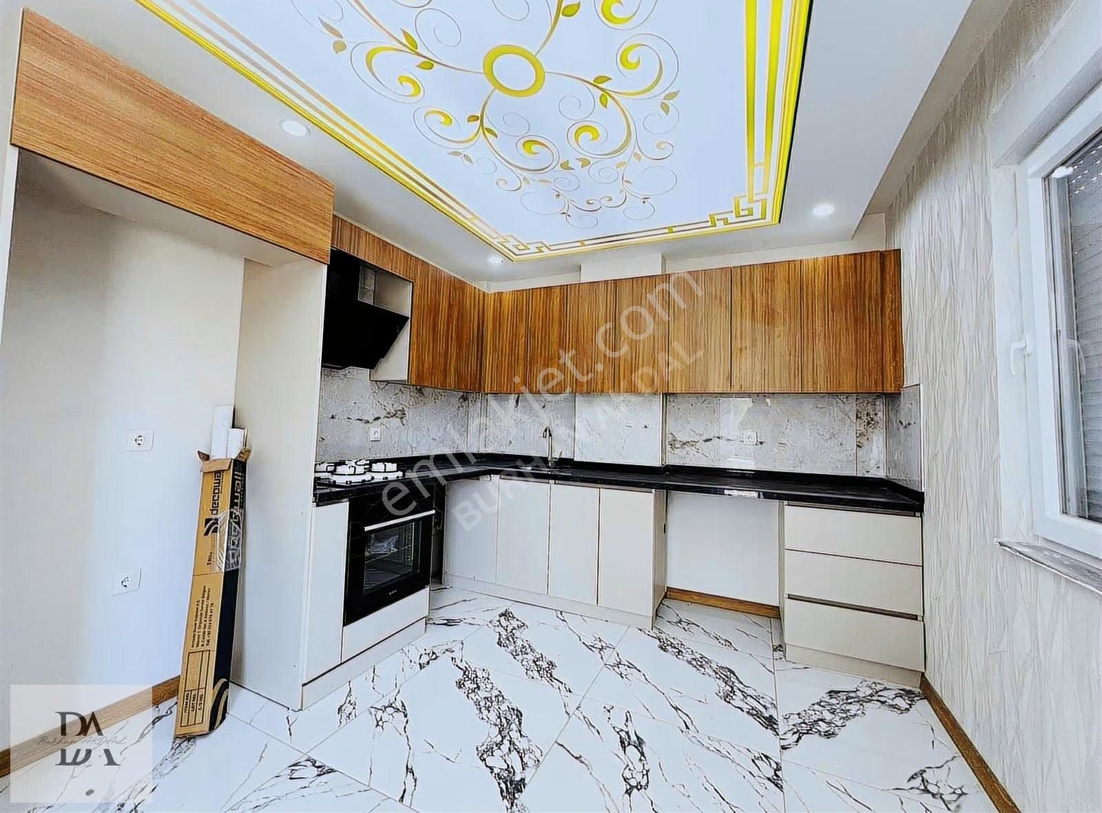 Tramvay Okul Marketler Dibinde Daha Genişi Yok 2+1 Dolu Daire