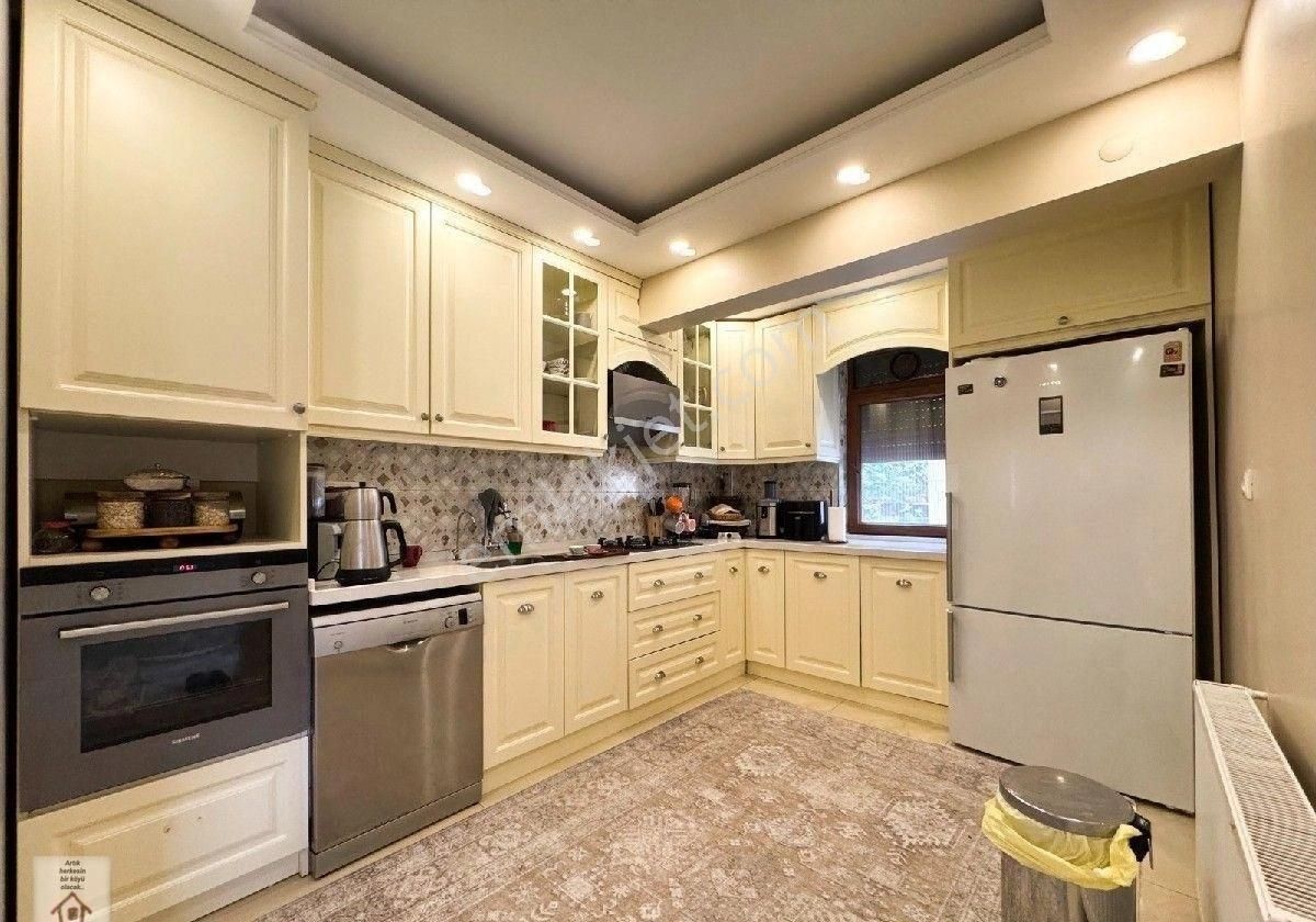 Silivri Gümüşyaka Satılık Müstakil Bahceli Tripleks Villa - Görsel 32