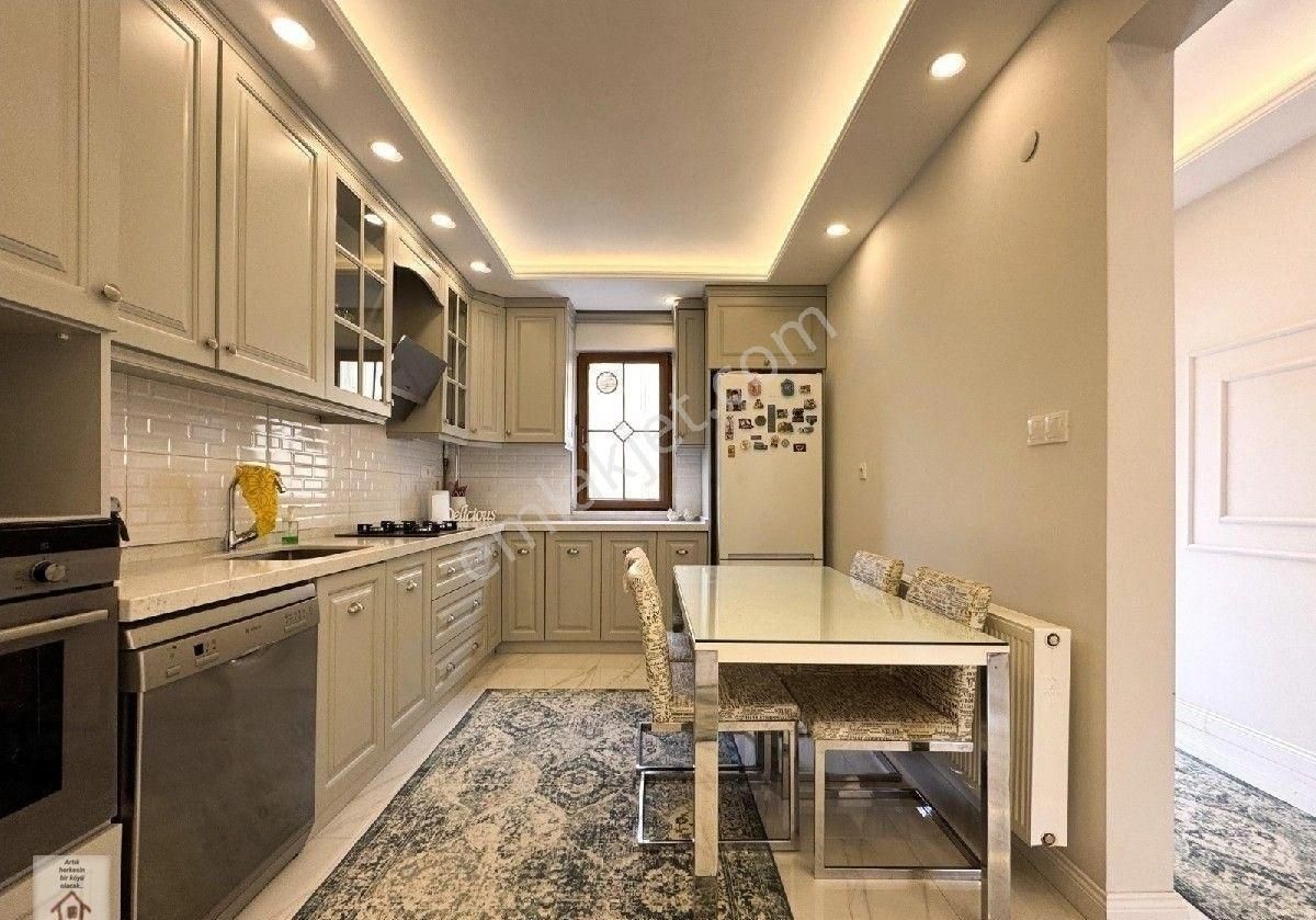 Silivri Gümüşyaka Satılık Müstakil Bahceli Tripleks Villa - Görsel 21