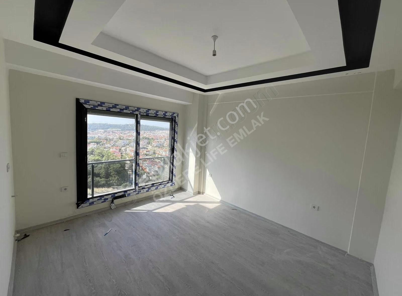 Özderede Zeminde Odalı Sıfır Otoparklı Villa - Görsel 25