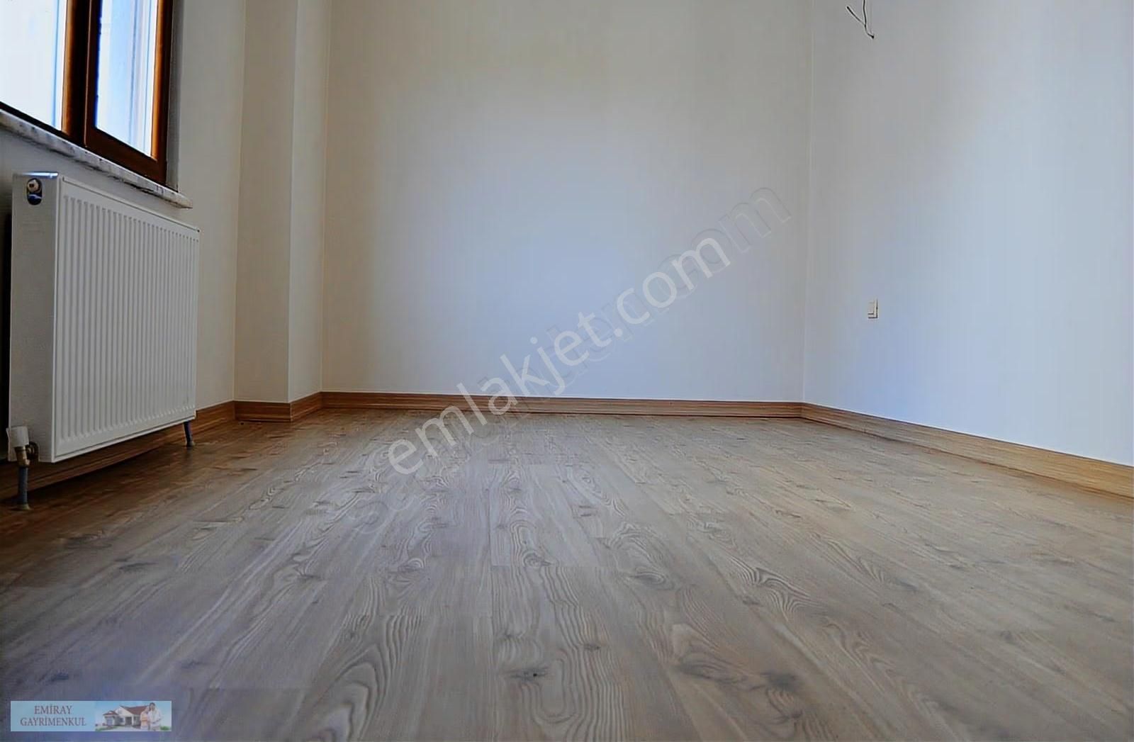 Boşş Ebeveyn Banyolu Yüksek Katta Kiralık 3+1 Daire - Görsel 15