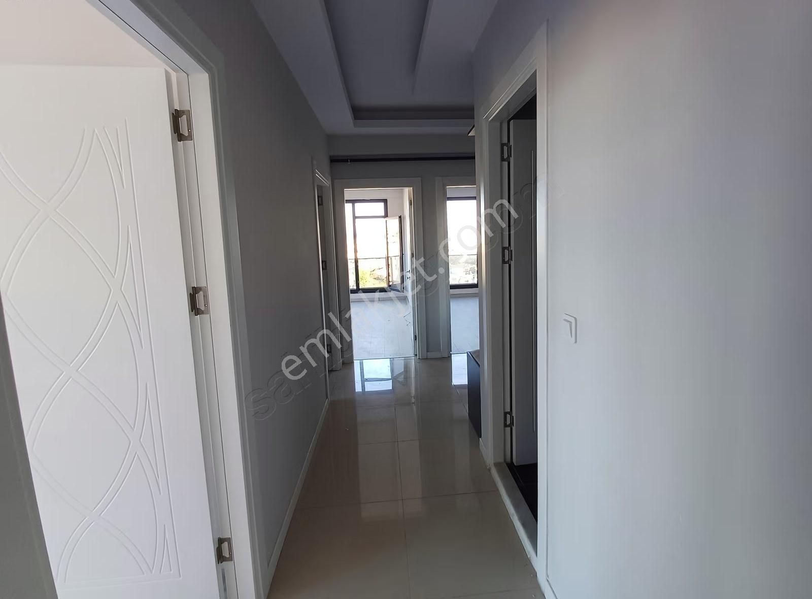 Doğru Gayrimenkulden Havuzlu Site İçerisinde 3+1 Kiralık Daire - Görsel 32