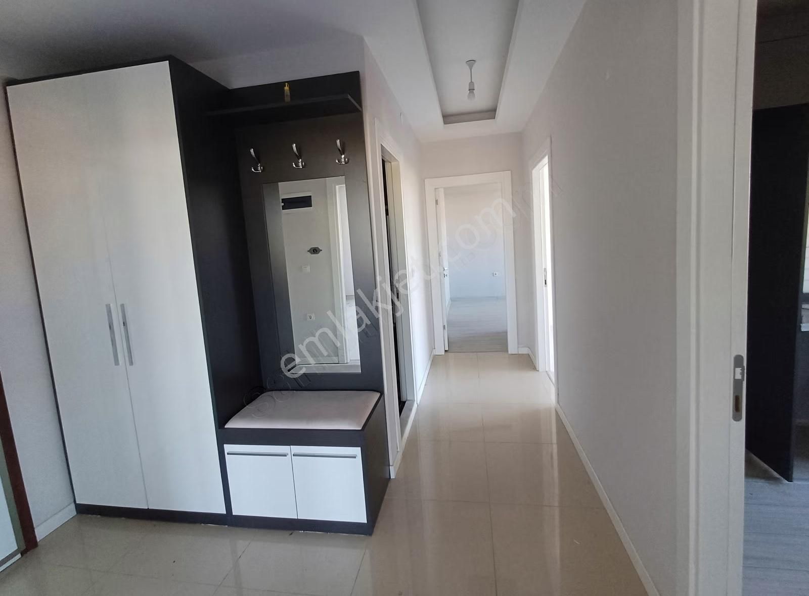 Doğru Gayrimenkulden Havuzlu Site İçerisinde 3+1 Kiralık Daire - Görsel 10