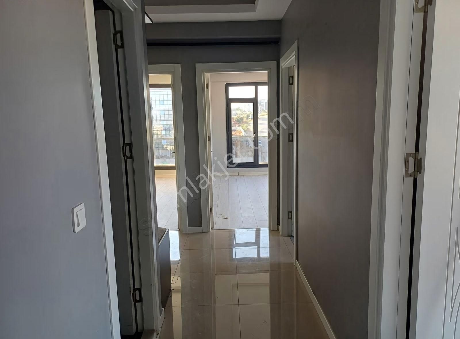 Doğru Gayrimenkulden 3+1 Site İçerisinde Arakat Kiralık Daire - Görsel 4
