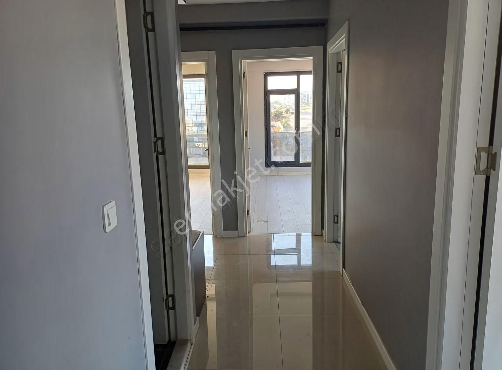 Doğru Gayrimenkulden 3+1 Site İçerisinde Arakat Kiralık Daire - Görsel 17