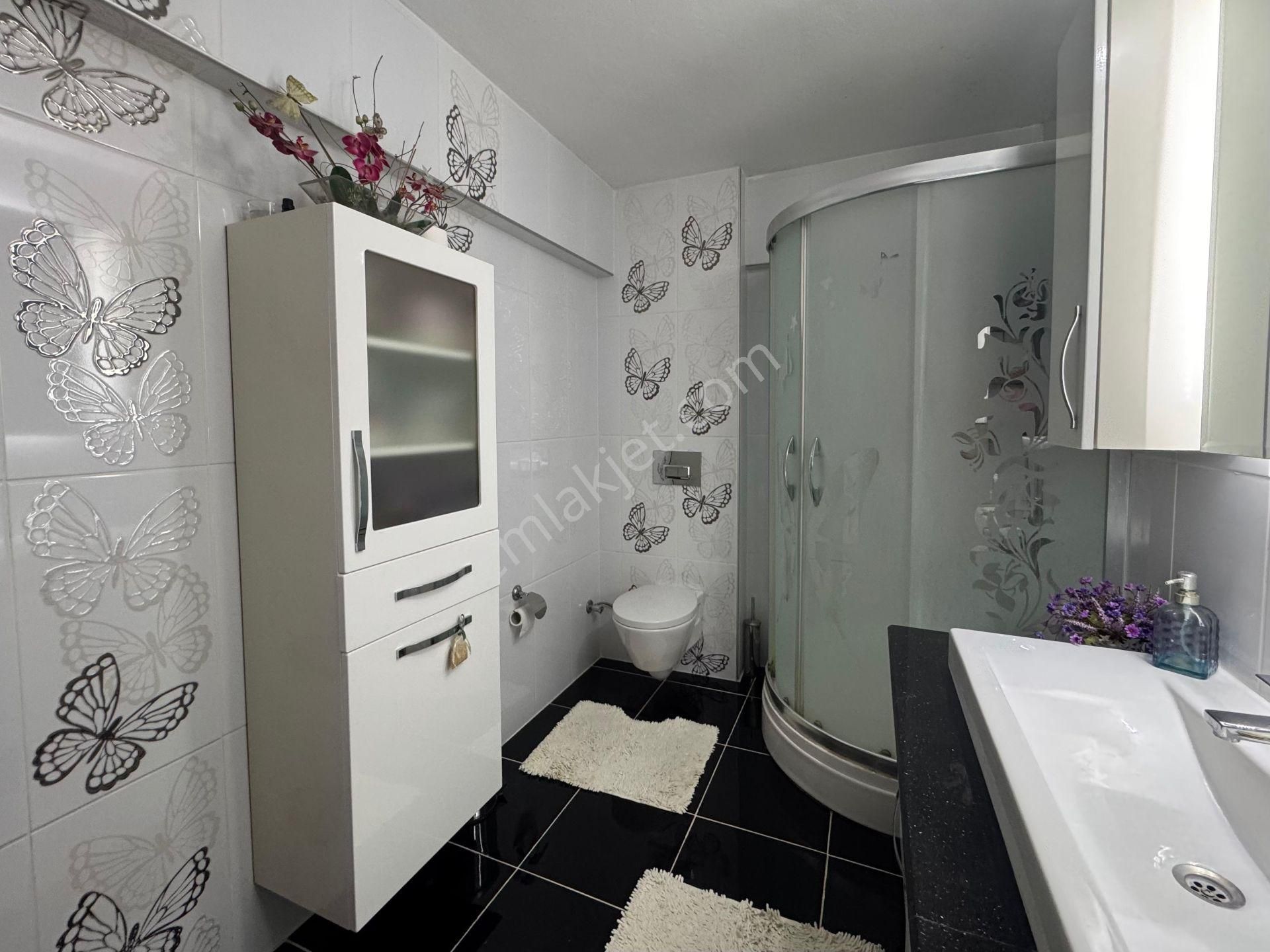 Karşıyaka Donanmacı Sahile Yürüme Mesafesinde Satılık 3+1 Daire - Görsel 17