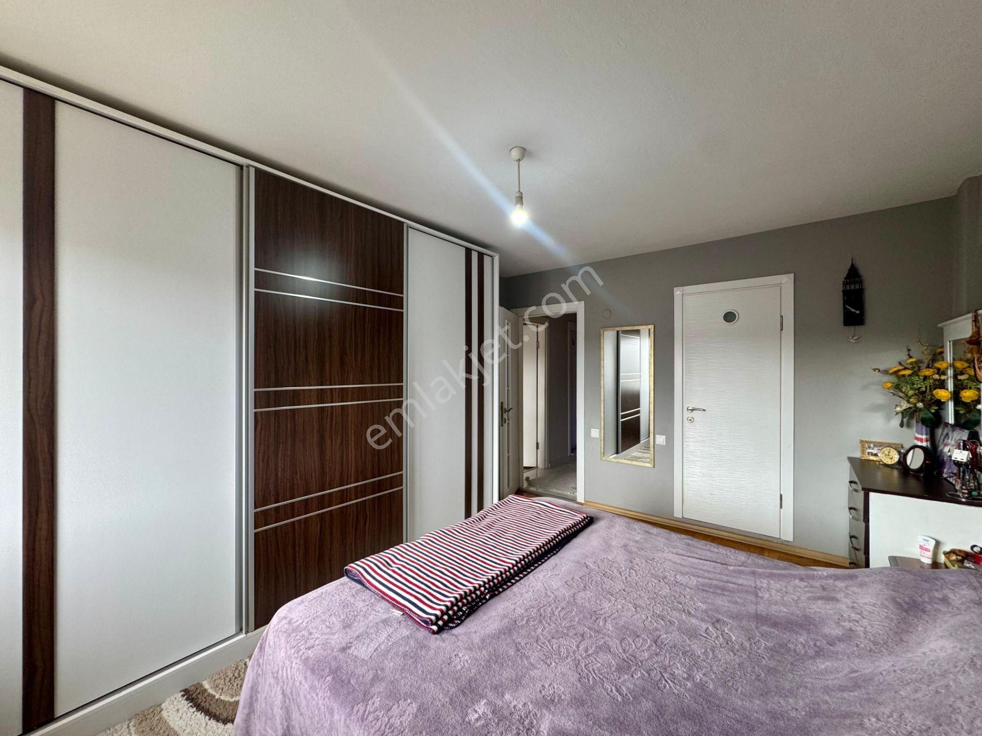 Karşıyaka Donanmacı Sahile Yürüme Mesafesinde Satılık 3+1 Daire - Görsel 12