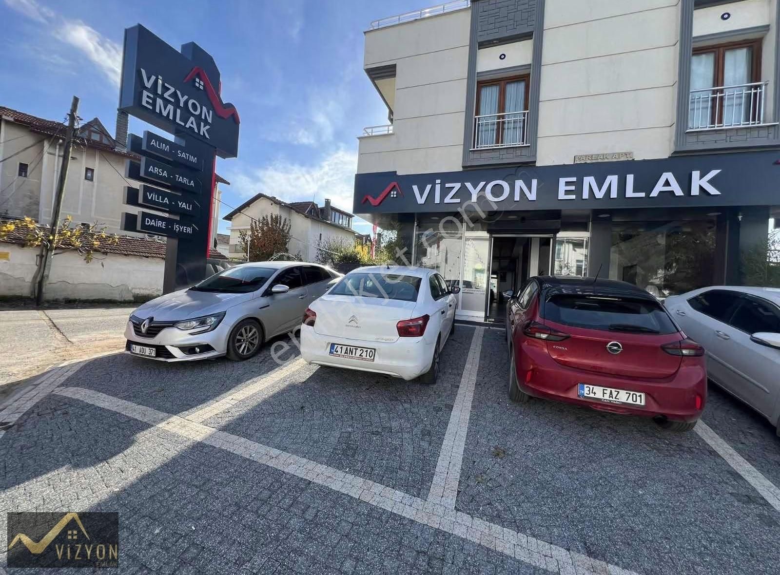 Vizyon Emlak'tan Asansörlü Kapalı Otoparklı Dubleks 2+1 Daire - Görsel 35