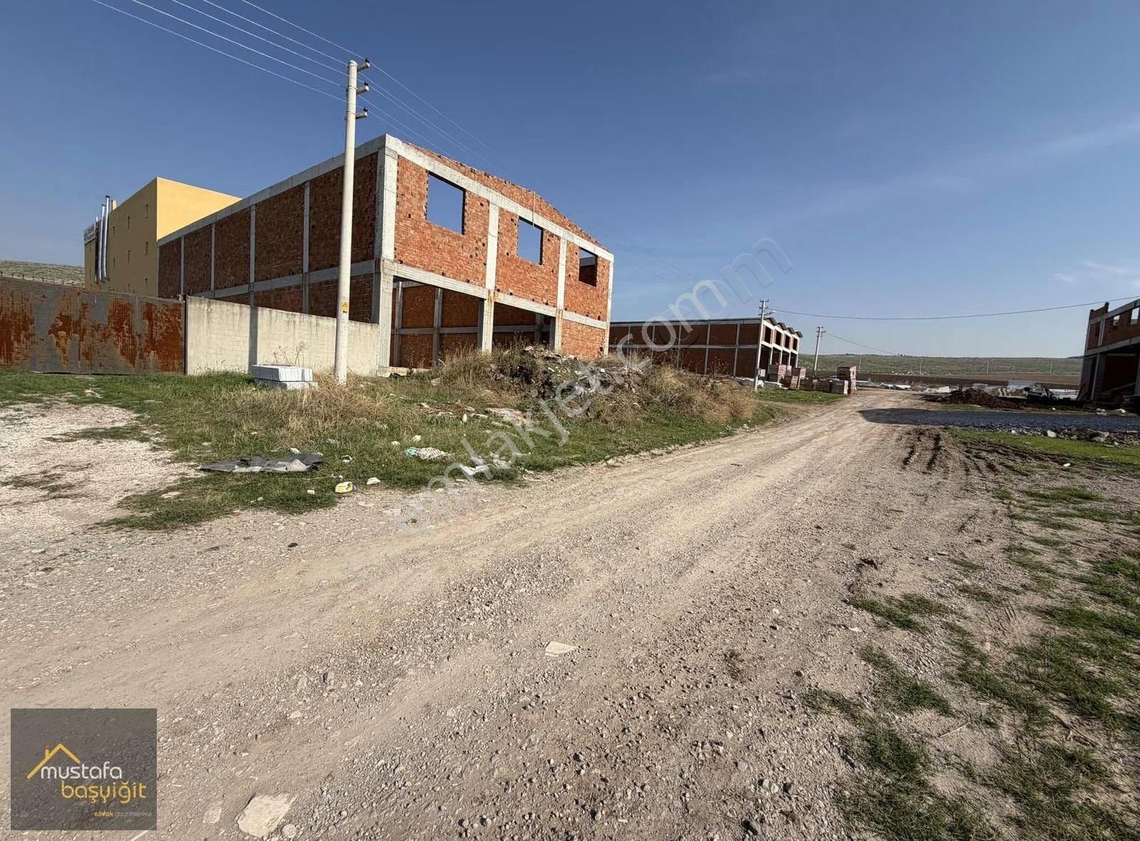 Mustafa Başyiğit Emlaktan Karaosmanoğlu Sanayi Sitesin De Arsa - Görsel 6