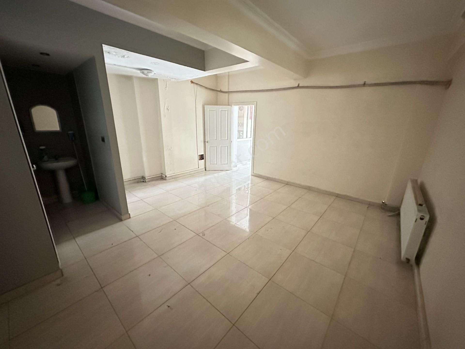 Remaxmertcandomak Küçükbakkalköy 165m² Satılık Dükkan + Depo - Görsel 7
