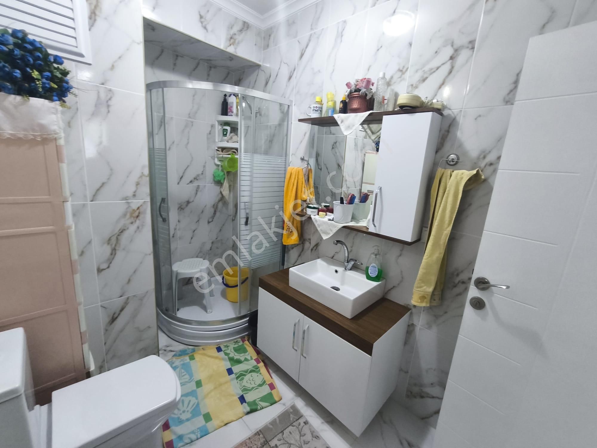 Armutlu Merkezde 4+2 Dubleks - Görsel 17