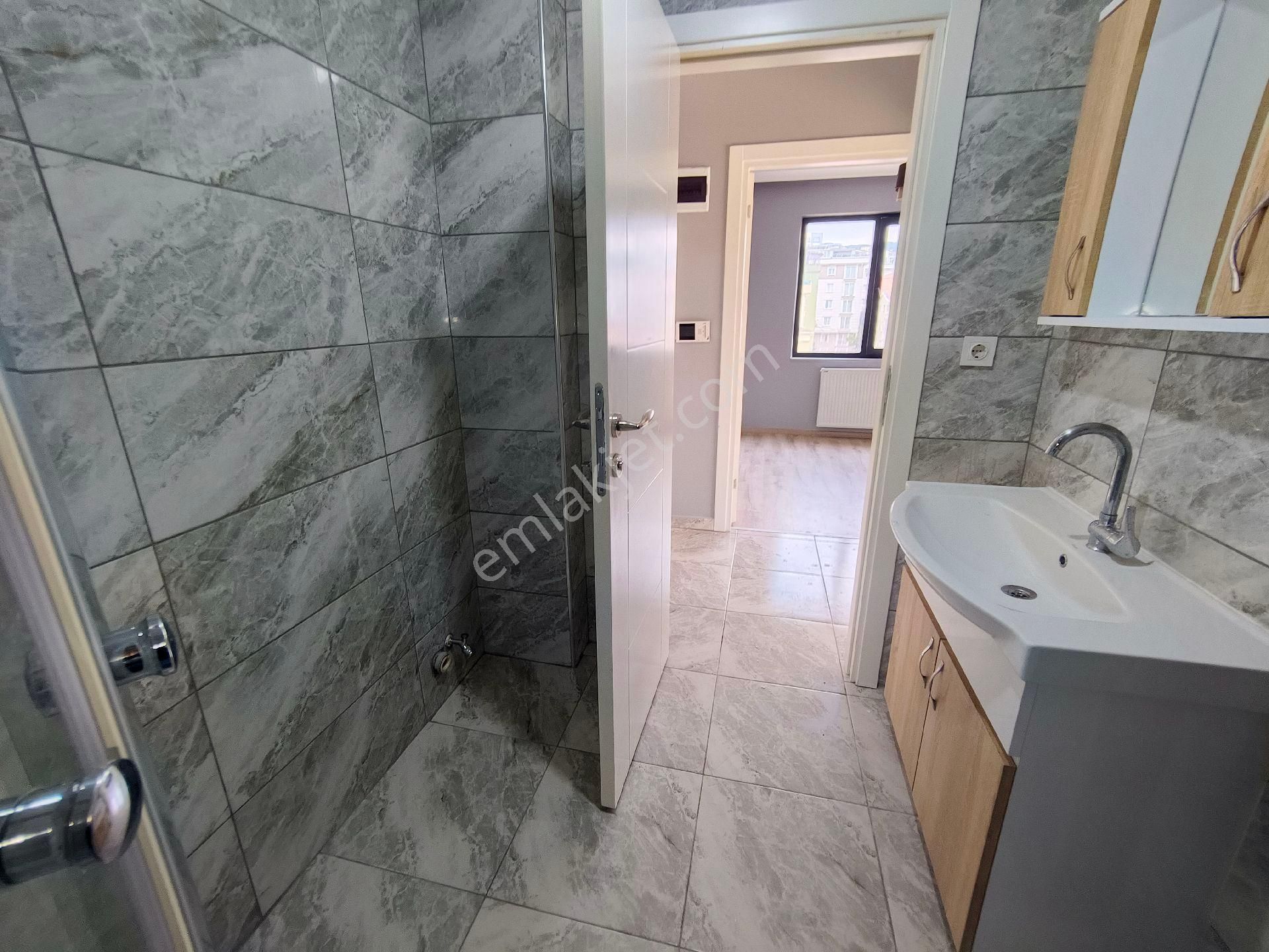 Güneyden Kartal Gümüşpınar Mah. 2+1.80m2 Oto Parklı Daire - Görsel 24