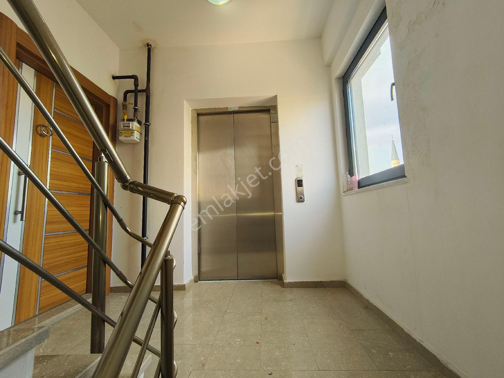 Güneyden Kartal Gümüşpınar Mah. 2+1.80m2 Oto Parklı Daire - Görsel 27
