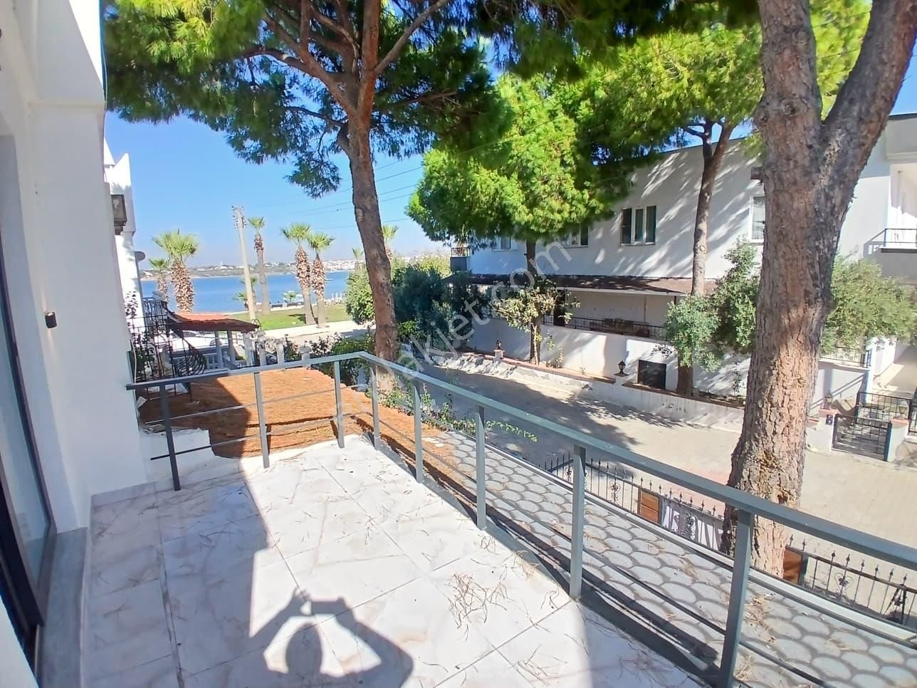 Denize Cok Yakın Full Tadilatlı Satılık 3+1 Bahçeli Villa - Görsel 7