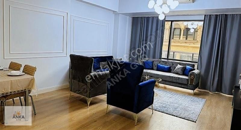 Viaport Venezia'da Büyük Teraslı Avm Mnz Satılık 1+1 Daire