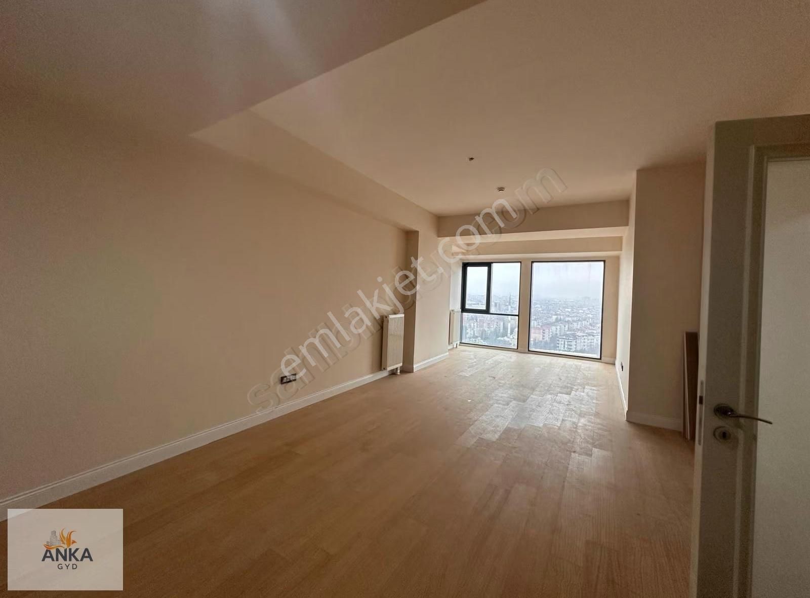 Venezia'da Şehir Mnz Kiracılı Fırsat Satılık 3+1 Daire - Görsel 3
