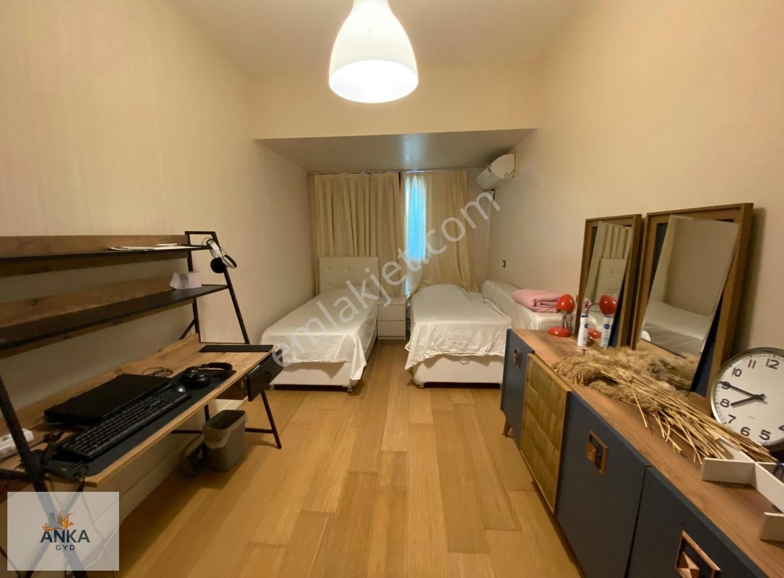 Venezia'da Şehir Mnz Balkonlu Eşyalı Satılık 3+1 Daire - Görsel 9